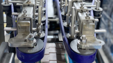 Máy giải nén chai robot LP-300H Chuyển đổi kích thước chai nhanh 50-1000ml