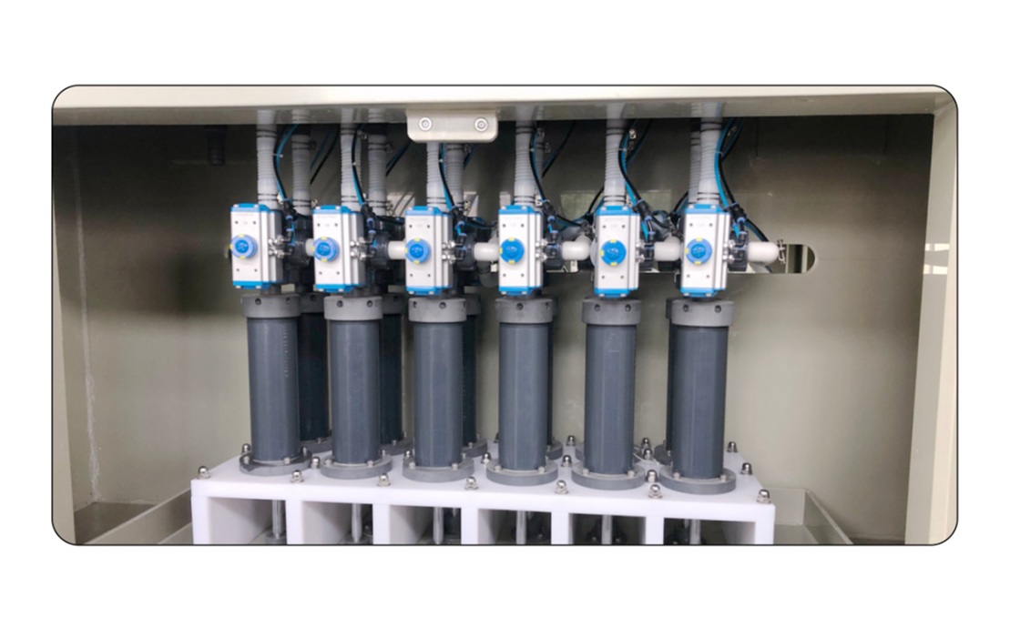 Máy nạp máy bơm tự động chống ăn mòn khung PP 12 vòi